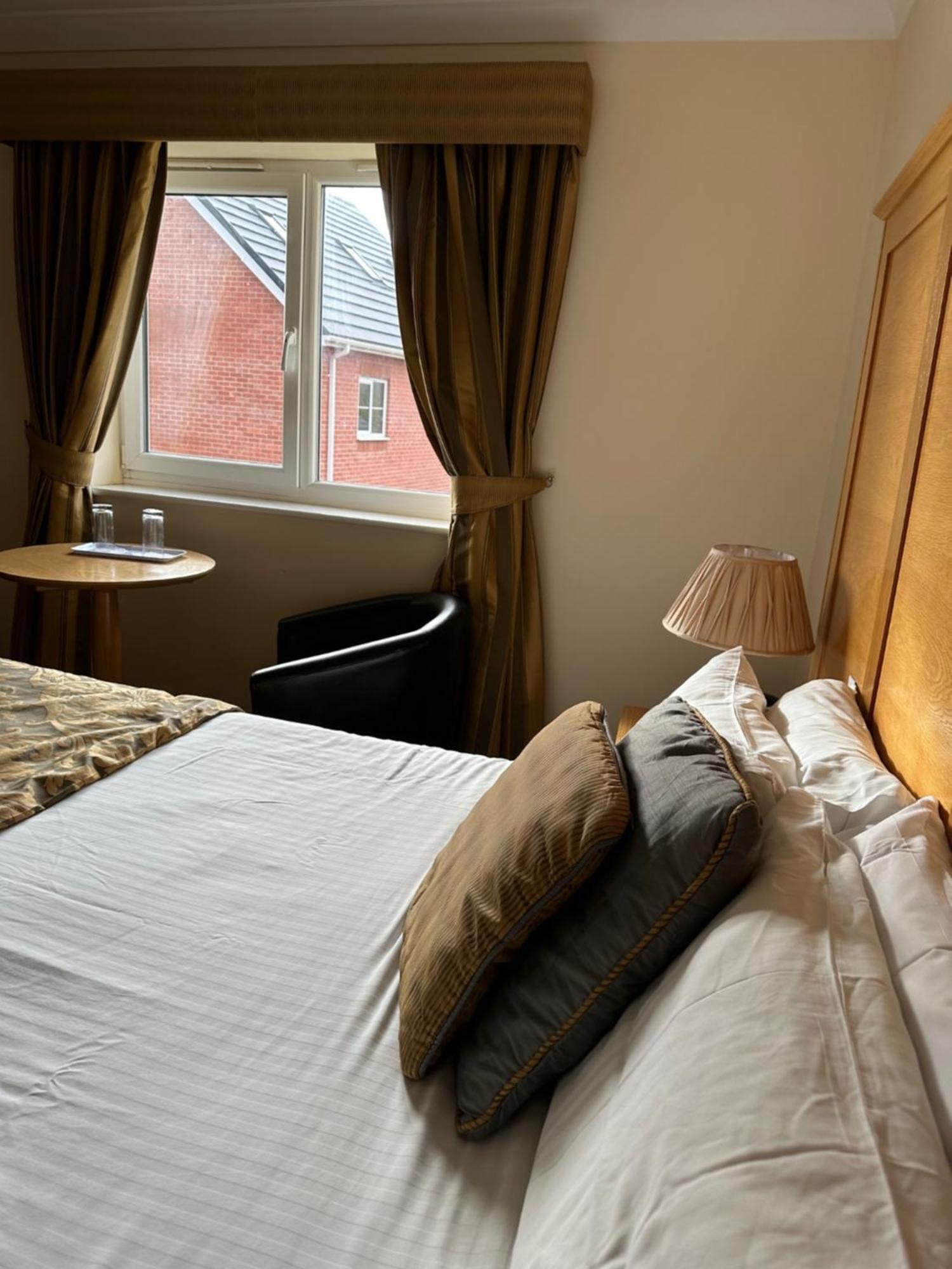 The Chetwynde Hotel Barrow-in-Furness Eksteriør bilde
